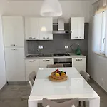 Vill'aura Apartman *